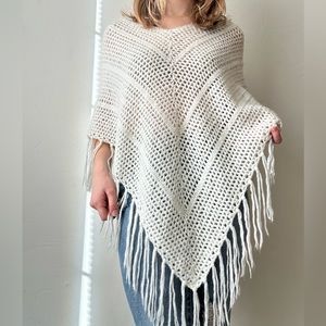 White Knit Pancho O/S